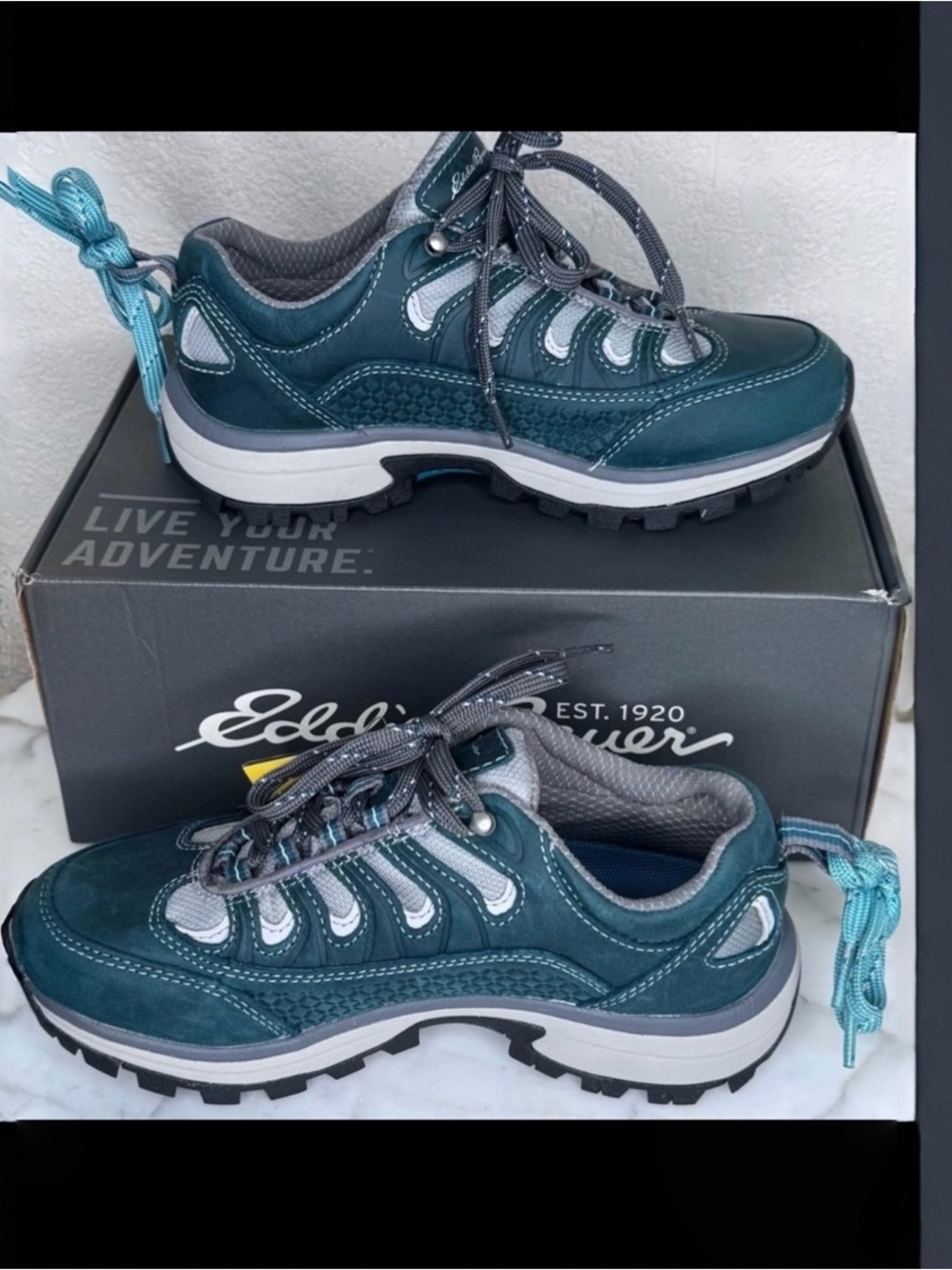 Eddie Bauer genuine leather,waterproof Hiking shoes MSRP$ 156 SZ 6.5 - Picture 9 of 9